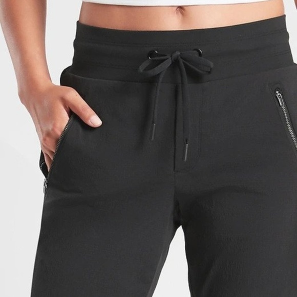Athleta Trekkie North Jogger size 16 Black - Picture 3 of 6